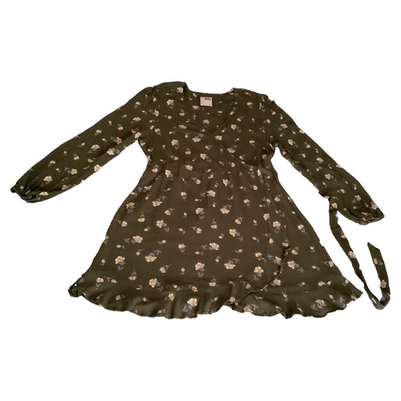 SO Side-Tie Faux-Wrap Ruffle Olive Green Floral V-Neck Long Sleeves Dress Sz XL - Picture 15 of 16